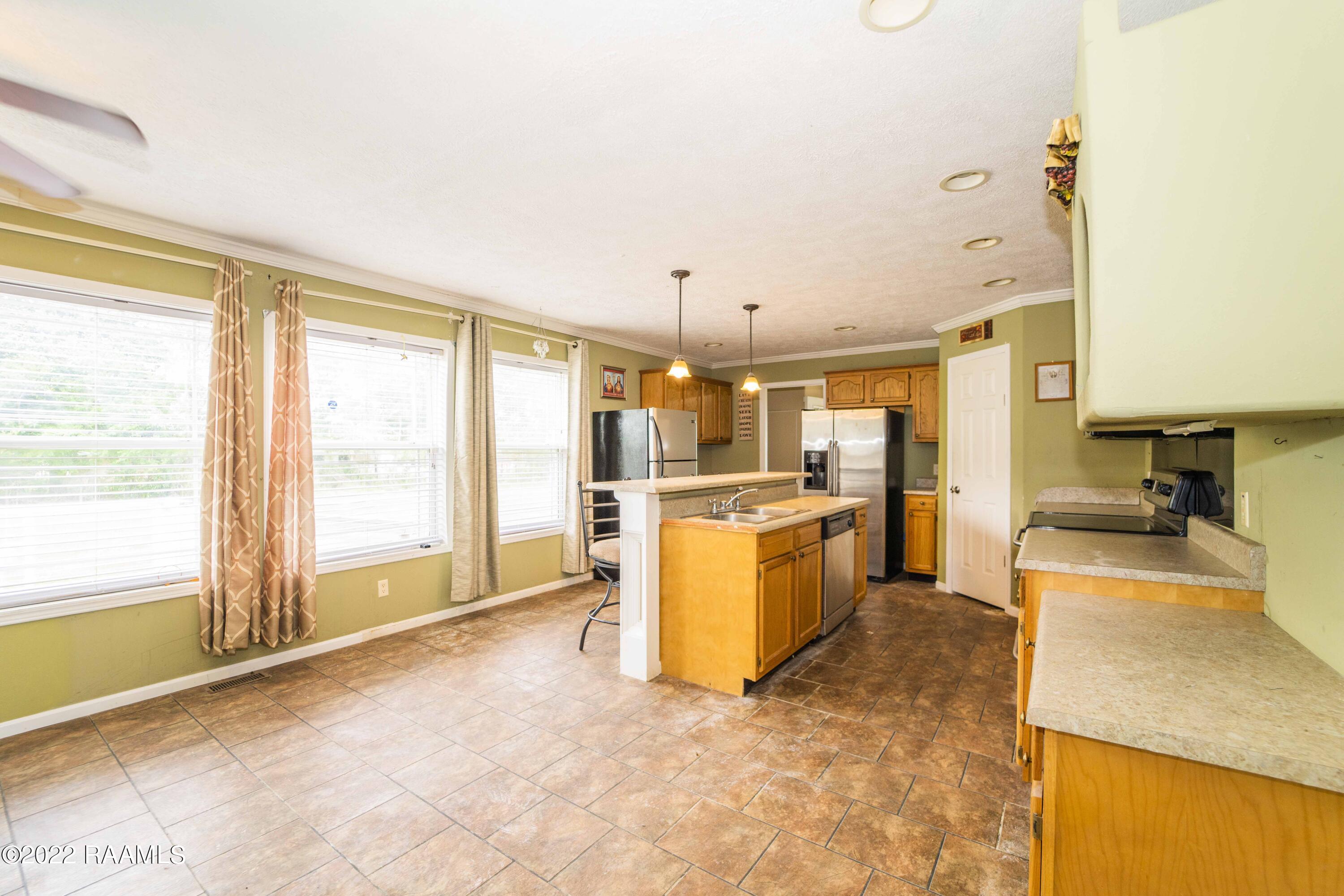 599 Frilot Cove Road Opelousas, LA 70570 - Photo 7 of 24 Kitchen5