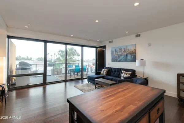 $3,999 | 4422 North 75th Street, Unit 3010, Scottsdale, AZ 85251