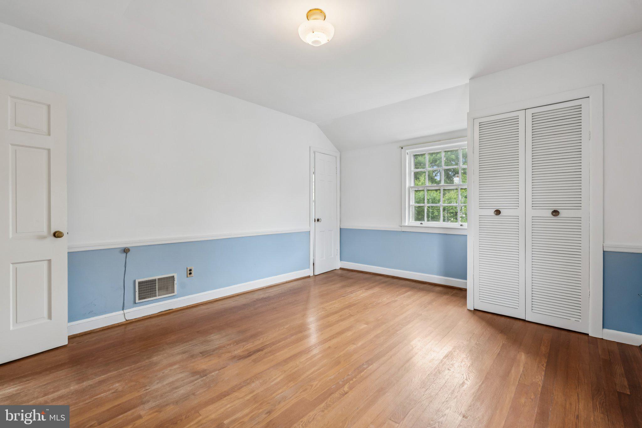 7201 Chestnut Street Chevy Chase, MD 20815 - Photo 13 of 34