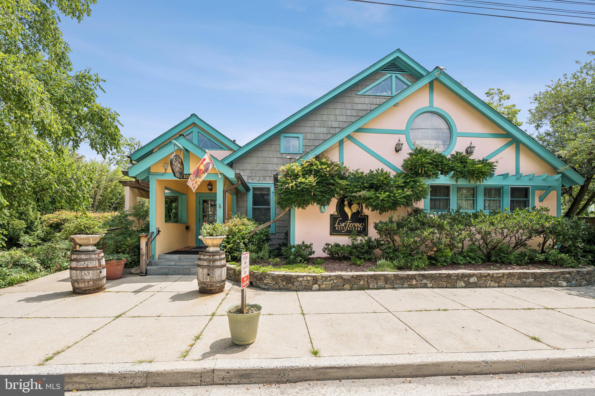 7201 Chestnut Street Chevy Chase, MD 20815 - Photo 25 of 34 French restaurant La Ferme