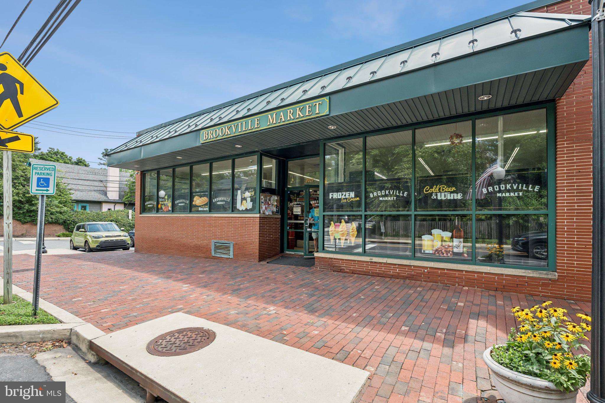 7201 Chestnut Street Chevy Chase, MD 20815 - Photo 26 of 34 Brookville Market