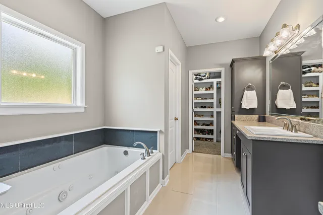 $545,000 | 31300 Highway 4, Holly Springs, MS 38635