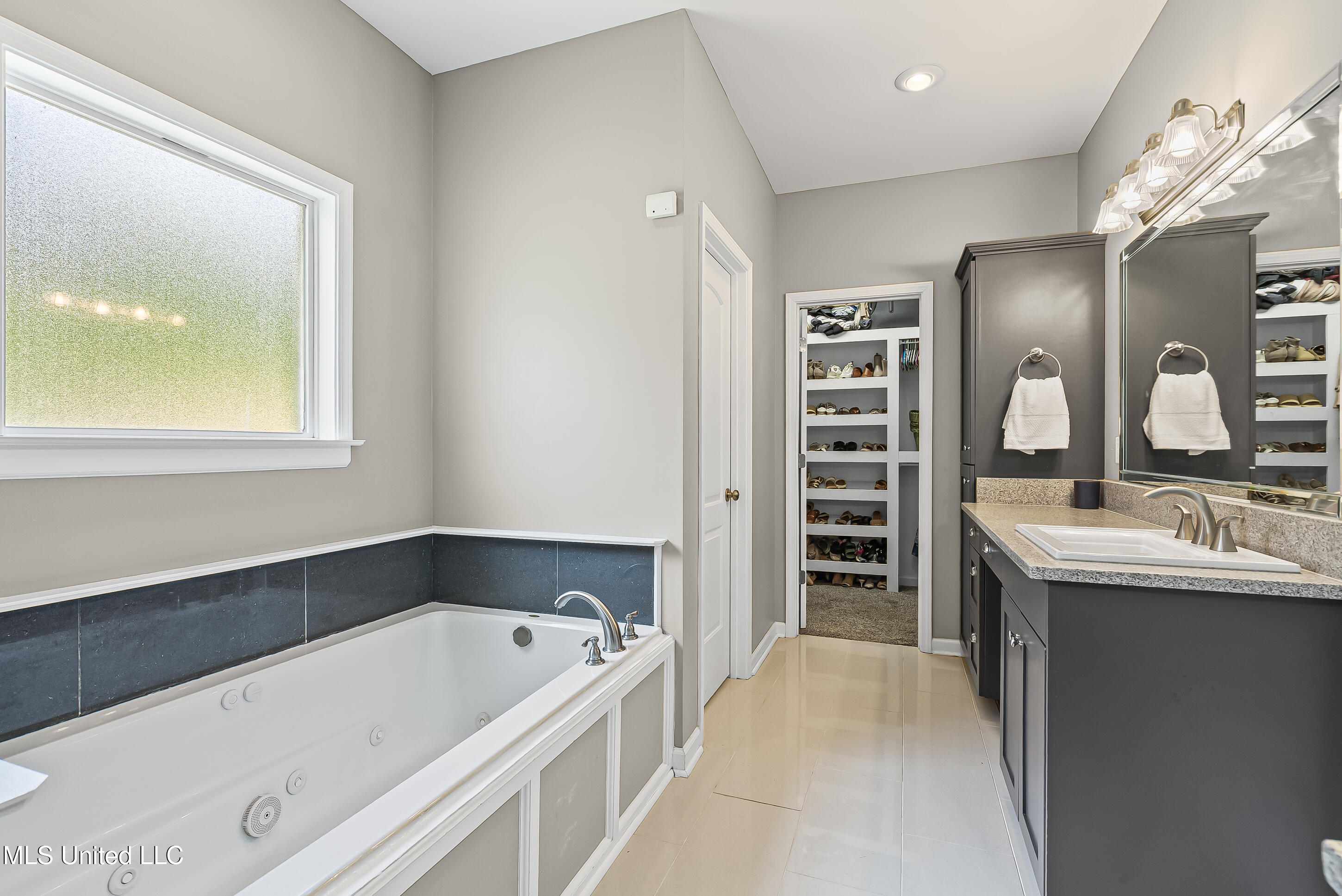 31300 Highway 4 Holly Springs, MS 38635 - Photo 15 of 30 14_dsc03776