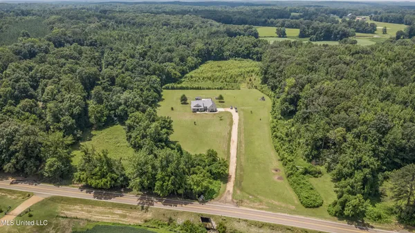 $539,900 | 31300 Highway 4, Holly Springs, MS 38635