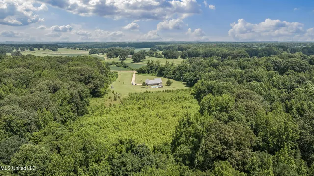 $545,000 | 31300 Highway 4, Holly Springs, MS 38635