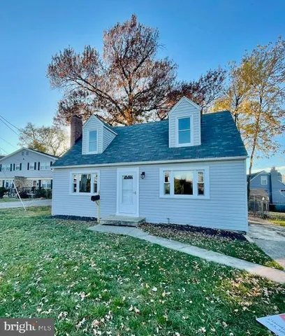 $2,800 | 423 Ingleside Avenue, Baltimore, MD 21228