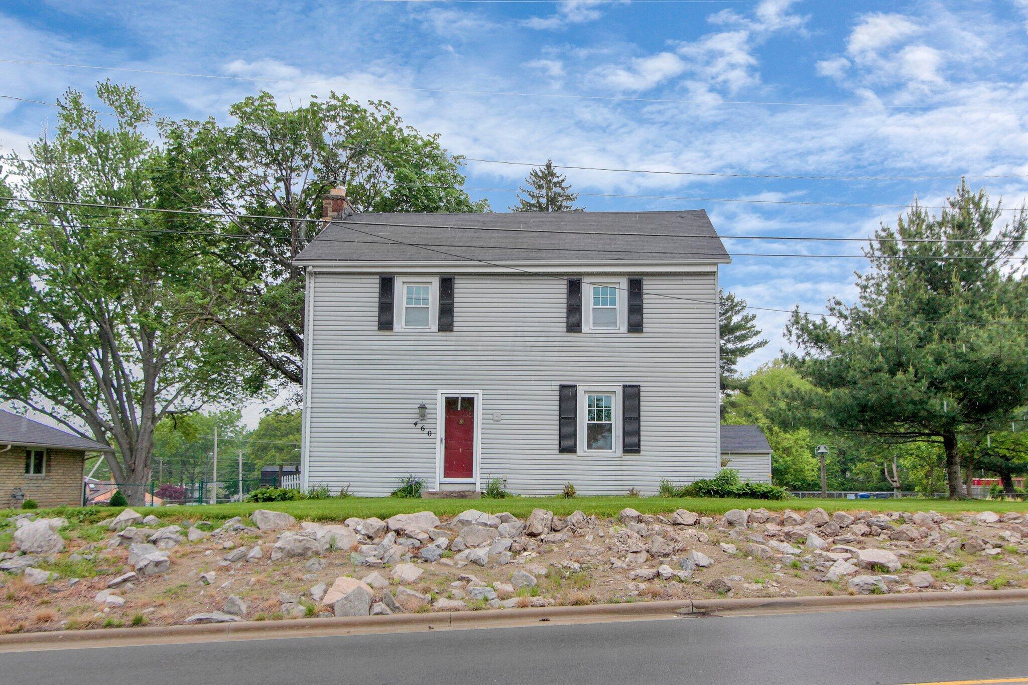 460 Clark State Road Gahanna, OH 43230 - Photo 1 of 25 Front view