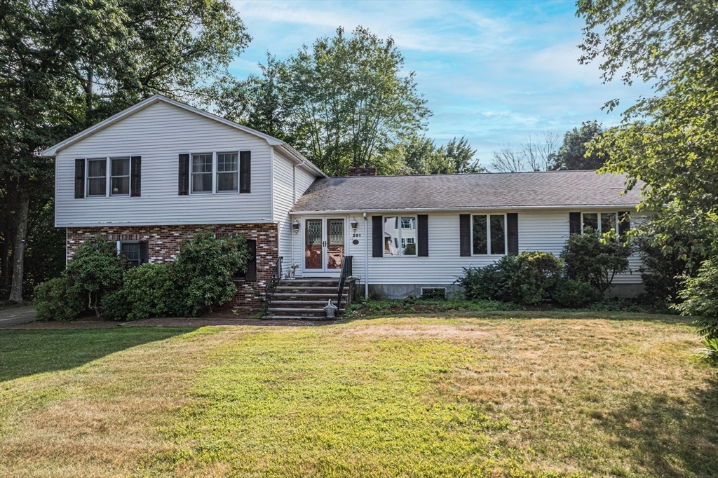 29 R Clark Street Wilmington, MA 01887 - Photo 1 of 5 Gallery Image 1