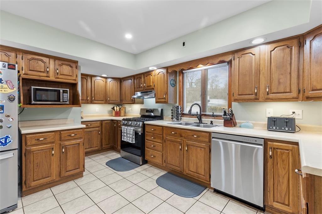 3214 Brodhead Road Aliquippa, PA 15001 - Photo 8 of 38 Gallery Image 8
