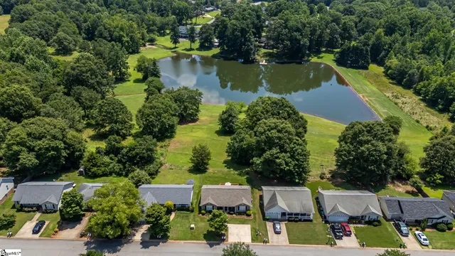 $244,900 | 361 Split Oak Lane, Inman, SC 29349