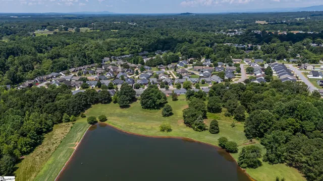 $244,900 | 361 Split Oak Lane, Inman, SC 29349