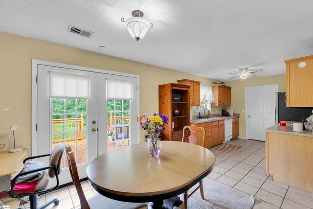 $244,900 | 361 Split Oak Lane, Inman, SC 29349