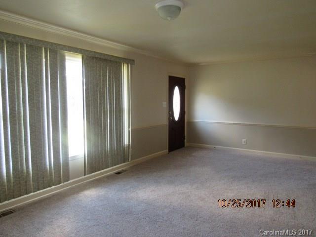 614 Gillsbrook Road Lancaster, SC 29720 - Photo 4 of 17 Gallery Image 4