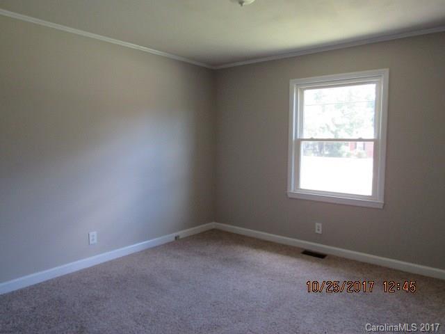 614 Gillsbrook Road Lancaster, SC 29720 - Photo 6 of 17 Gallery Image 6