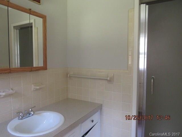 614 Gillsbrook Road Lancaster, SC 29720 - Photo 9 of 17 Gallery Image 9