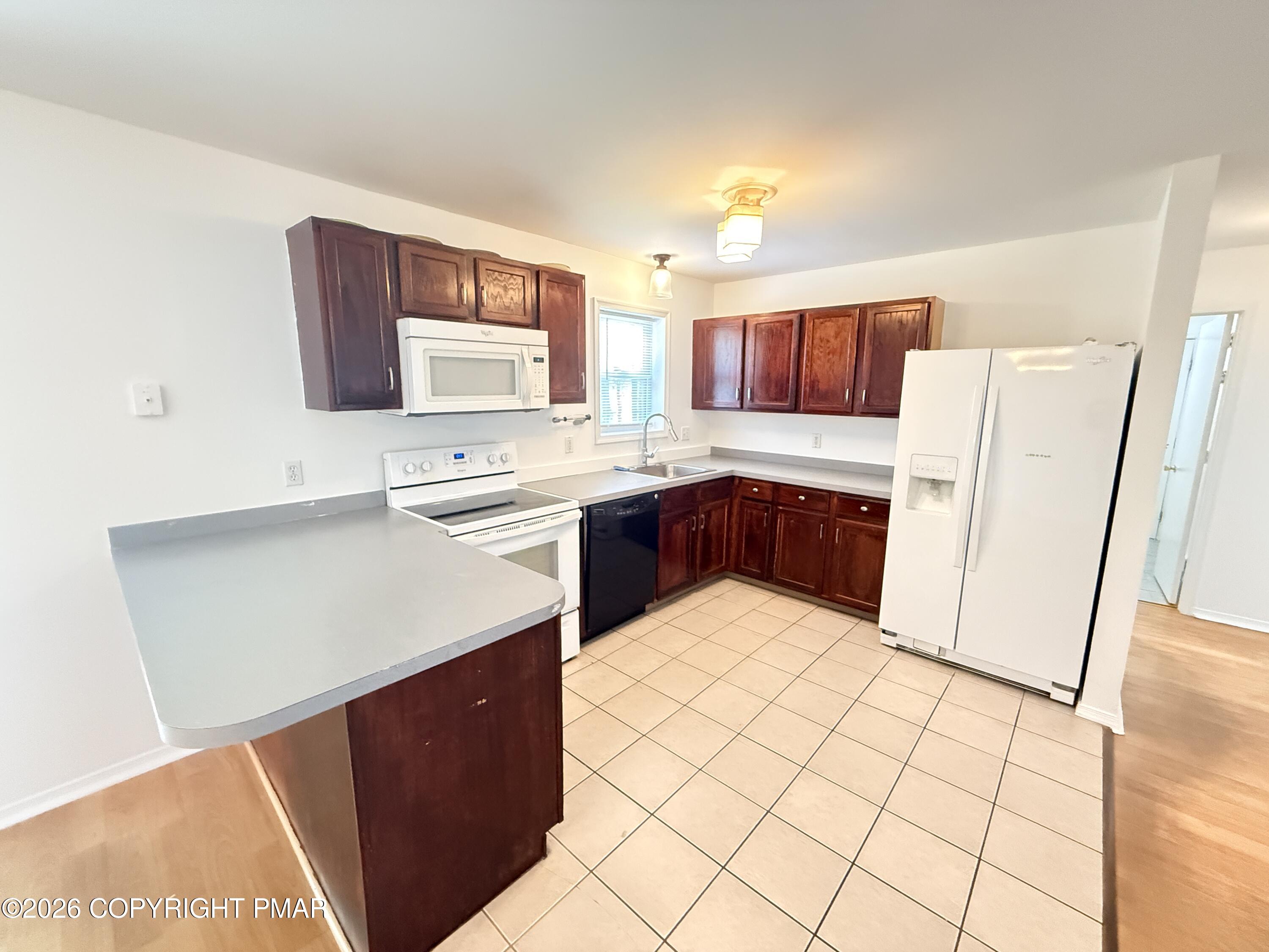6121 Horatio Road Tobyhanna, PA 18466 - Photo 11 of 34 IMG_3543