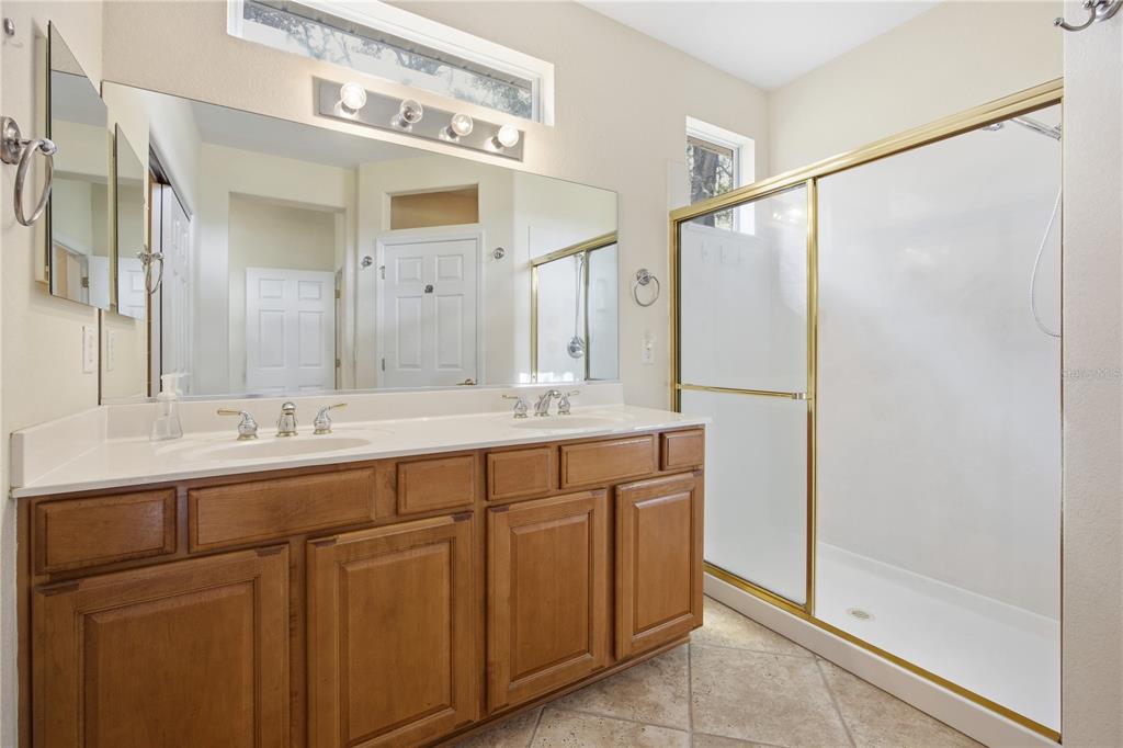 12975 Southeast 93rd Circle Summerfield, FL 34491 - Photo 16 of 34