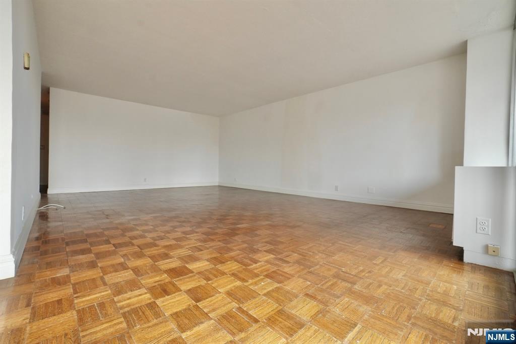 5 Horizon Road, Unit 203 Fort Lee, NJ 07024 - Photo 15 of 27