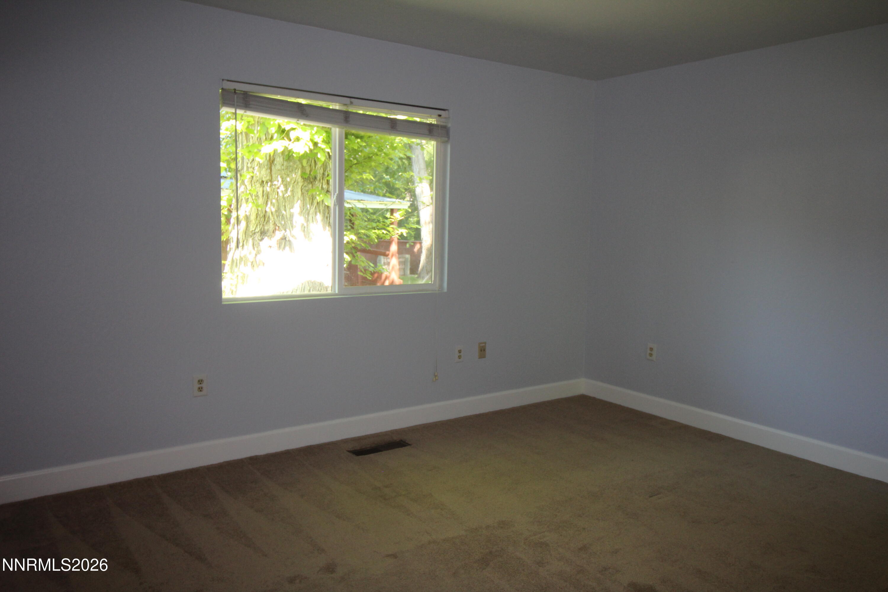 120 Andrew Lane Reno, NV 89521 - Photo 30 of 59 Bedroom 3