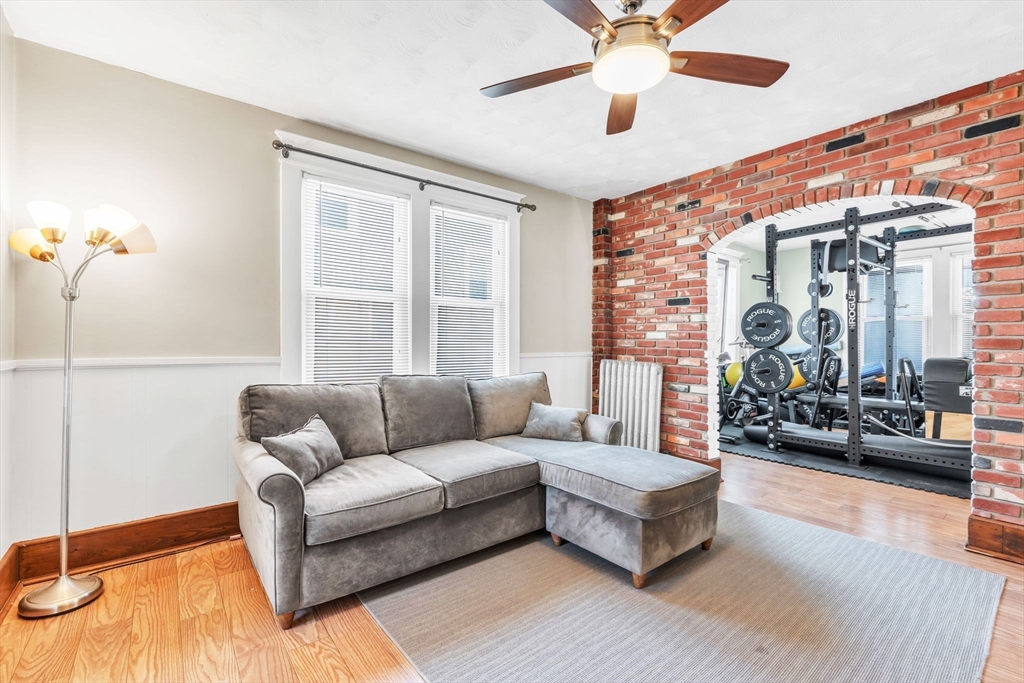 68 Somerset Street Springfield, MA 01108 - Photo 10 of 29 Gallery Image 10