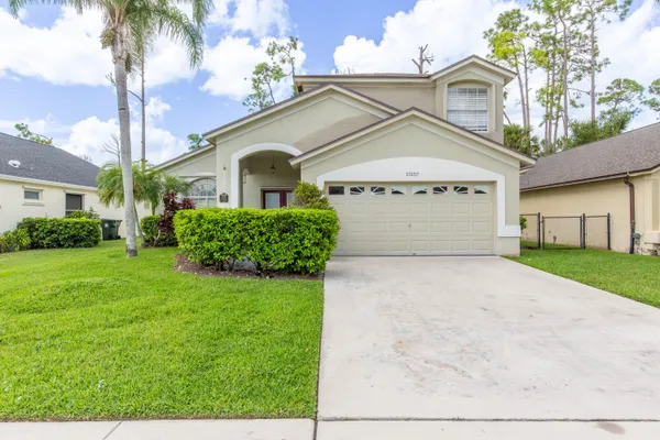 $645,000 | 15157 Oak Chase Court, Wellington, FL 33414
