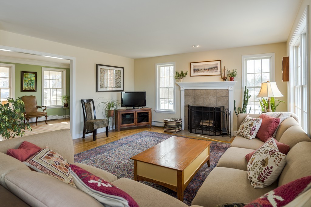38 Town Farm Road Ipswich, MA 01938 - Photo 6 of 28 Gallery Image 6