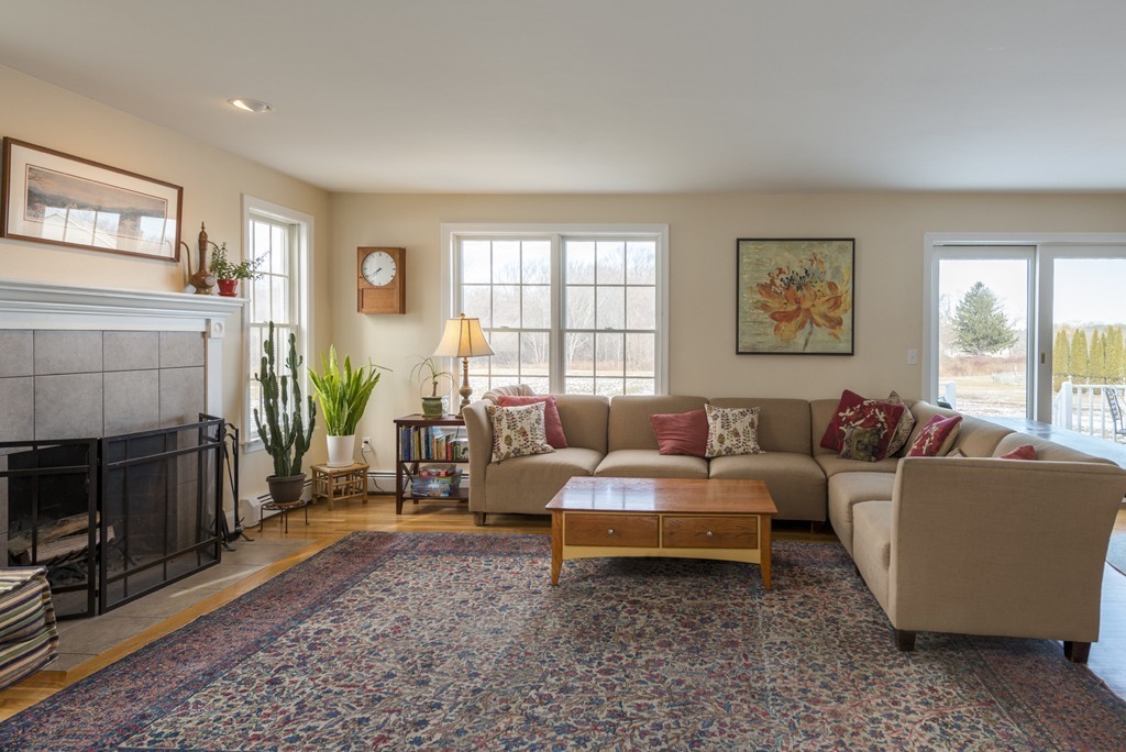 38 Town Farm Road Ipswich, MA 01938 - Photo 7 of 28 Gallery Image 7