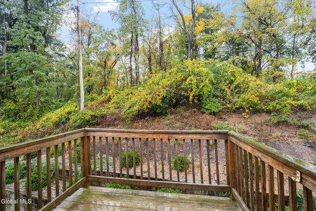 $1,700 | 25 A Pine Lane, Unit 6, Albany, NY 12203