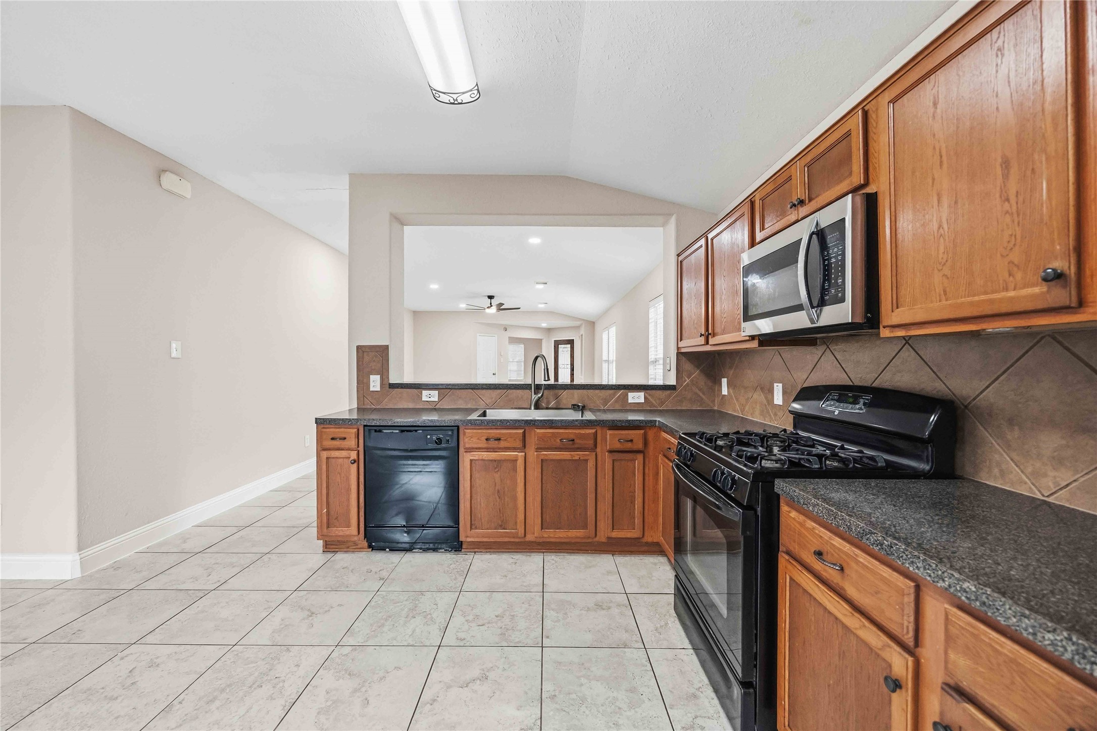 20402 Clydesdale Ridge Drive Humble, TX 77338 - Photo 13 of 29