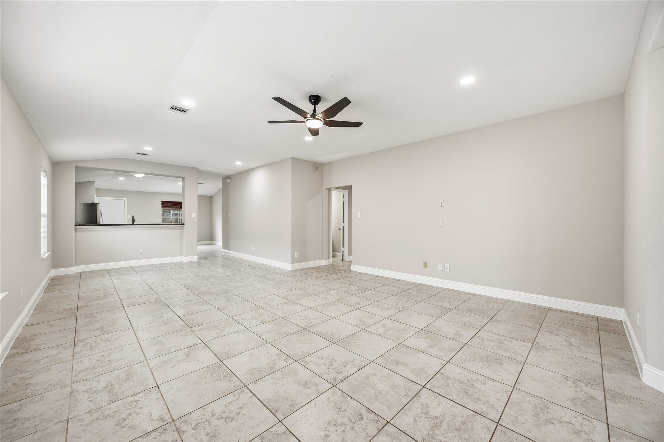 20402 Clydesdale Ridge Drive Humble, TX 77338 - Photo 8 of 29