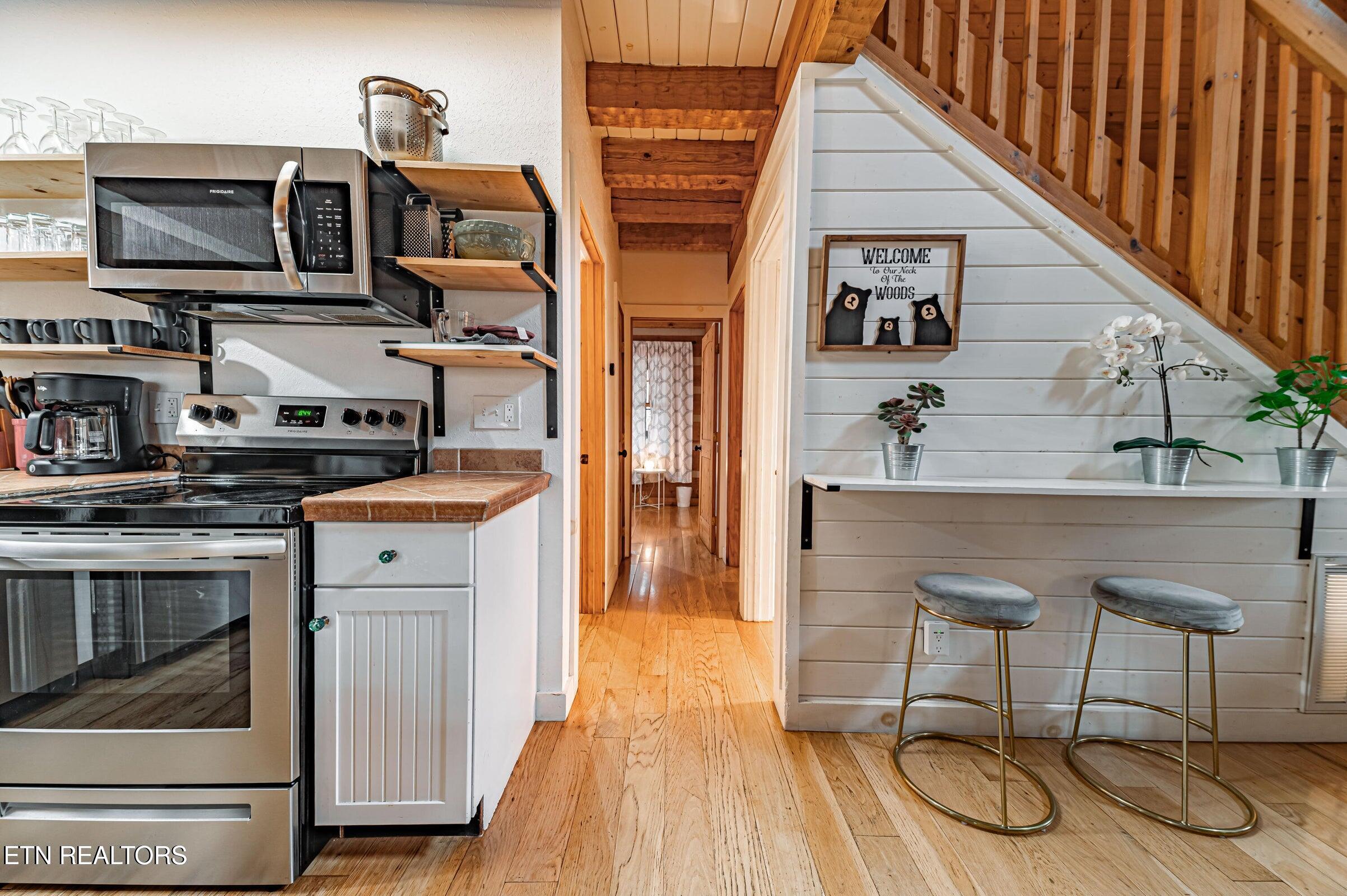 2845 Grassy Branch Road Sevierville, TN 37876 - Photo 22 of 60 kitchen grassy