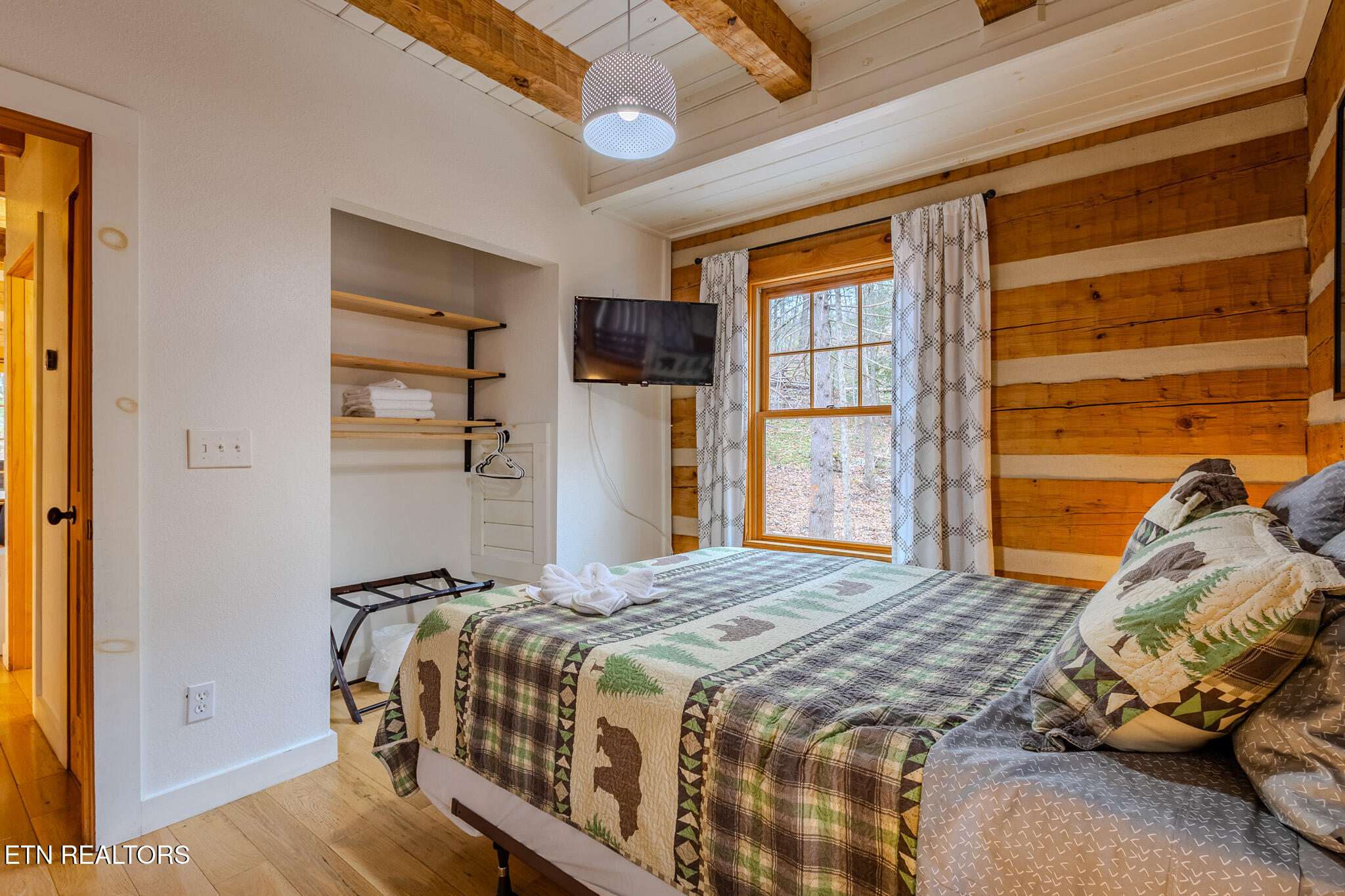 2845 Grassy Branch Road Sevierville, TN 37876 - Photo 34 of 60 1N9A0271-HDR