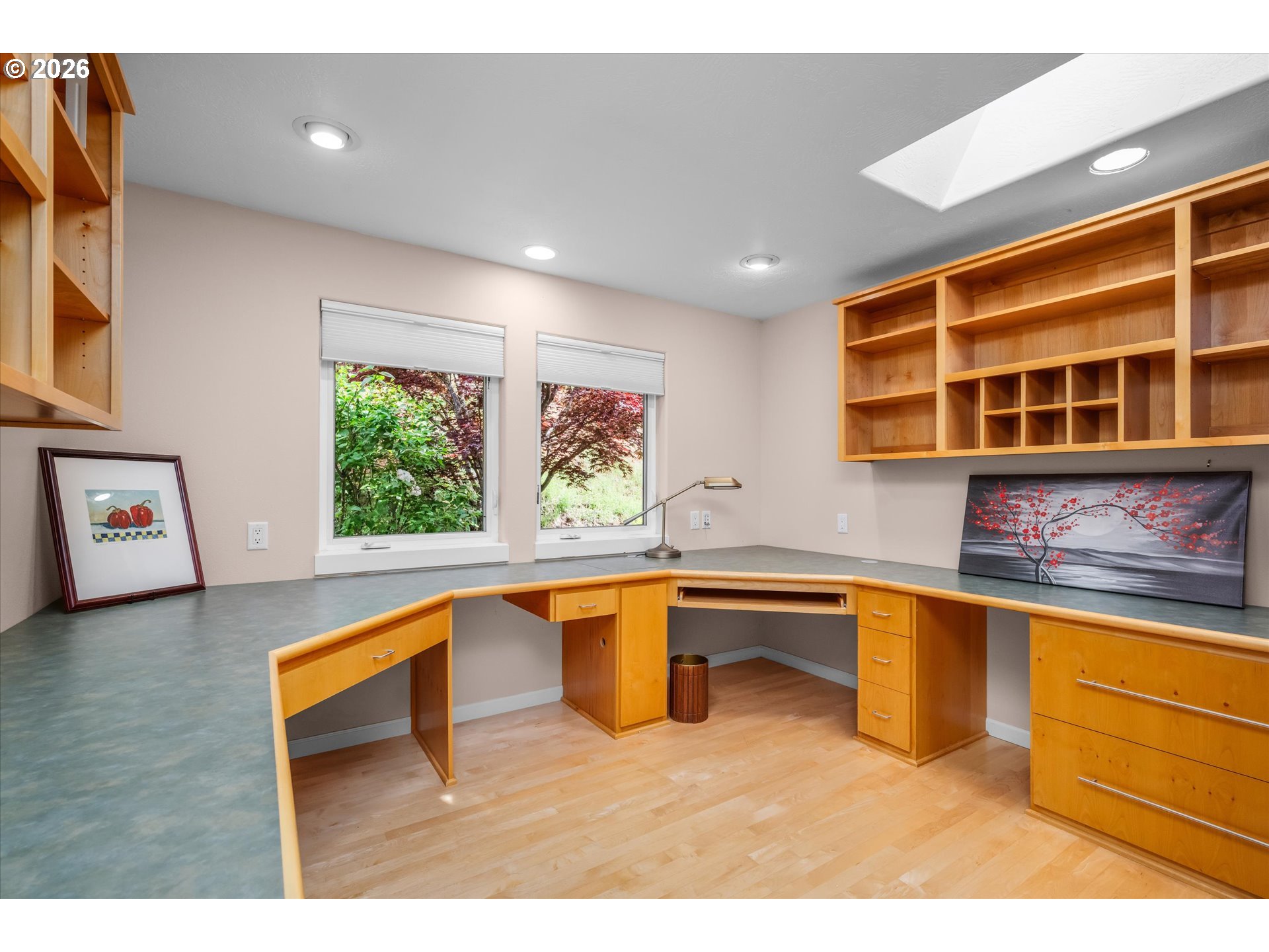 45947 North Gate Creek Road Vida, OR 97488 - Photo 16 of 48 Bedroom