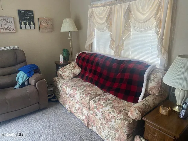 $125,000 | 138 Upper Valley Road, Washington, MA 01223