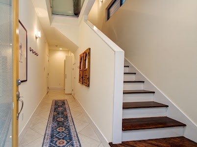 4510 Maxie Street, Unit B Houston, TX 77007 - Photo 38 of 39 a view of entryway