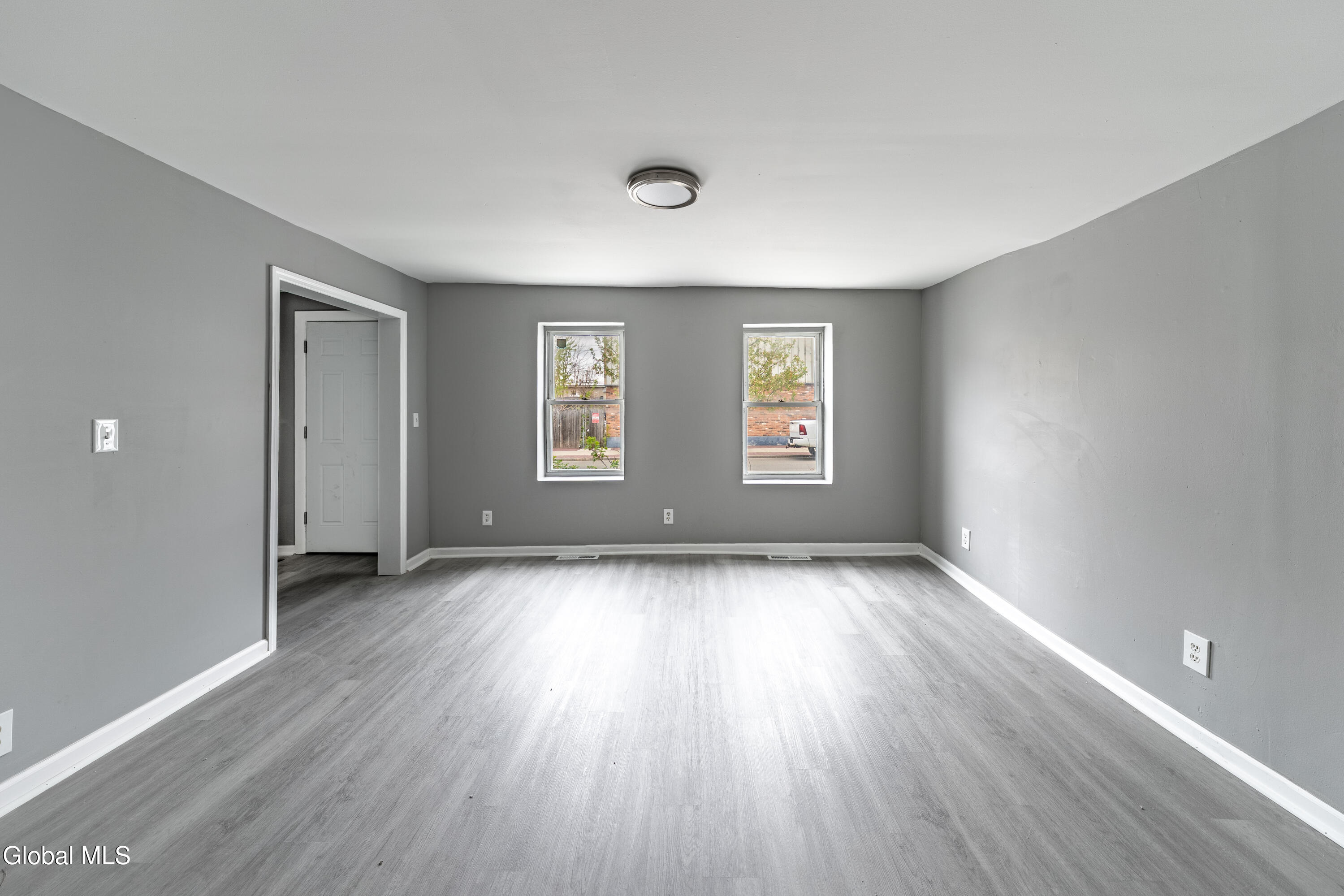 362 2nd Street Troy, NY 12180 - Photo 4 of 18 DSC02233-HDR