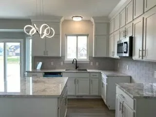 $394,999 | 301 White Owl Lane, Unit 236, Dundee, MI 48131