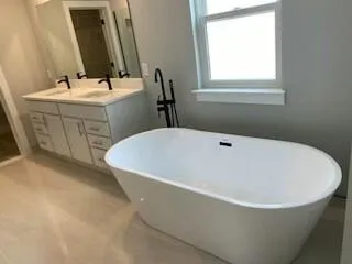 $394,999 | 301 White Owl Lane, Unit 236, Dundee, MI 48131