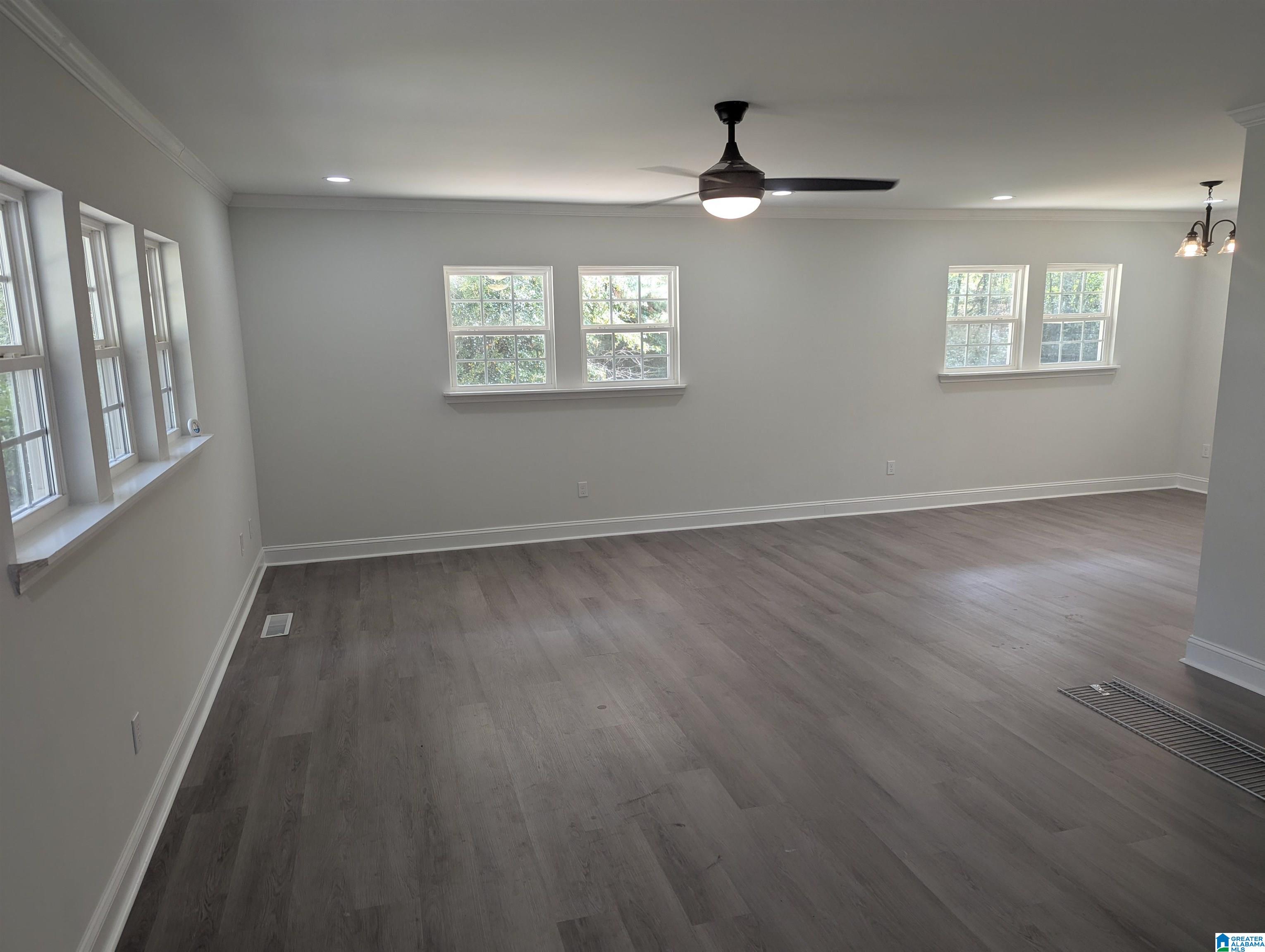 224 Deadrick Street Bessemer, AL 35020 - Photo 3 of 25