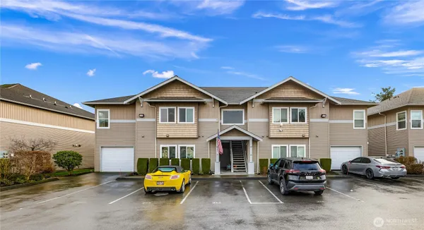 $339,000 | 1305 Boon Street, Unit 213, Sumas, WA 98295