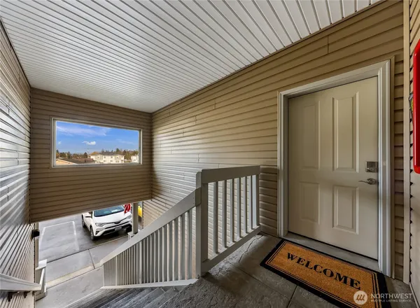 $339,000 | 1305 Boon Street, Unit 213, Sumas, WA 98295