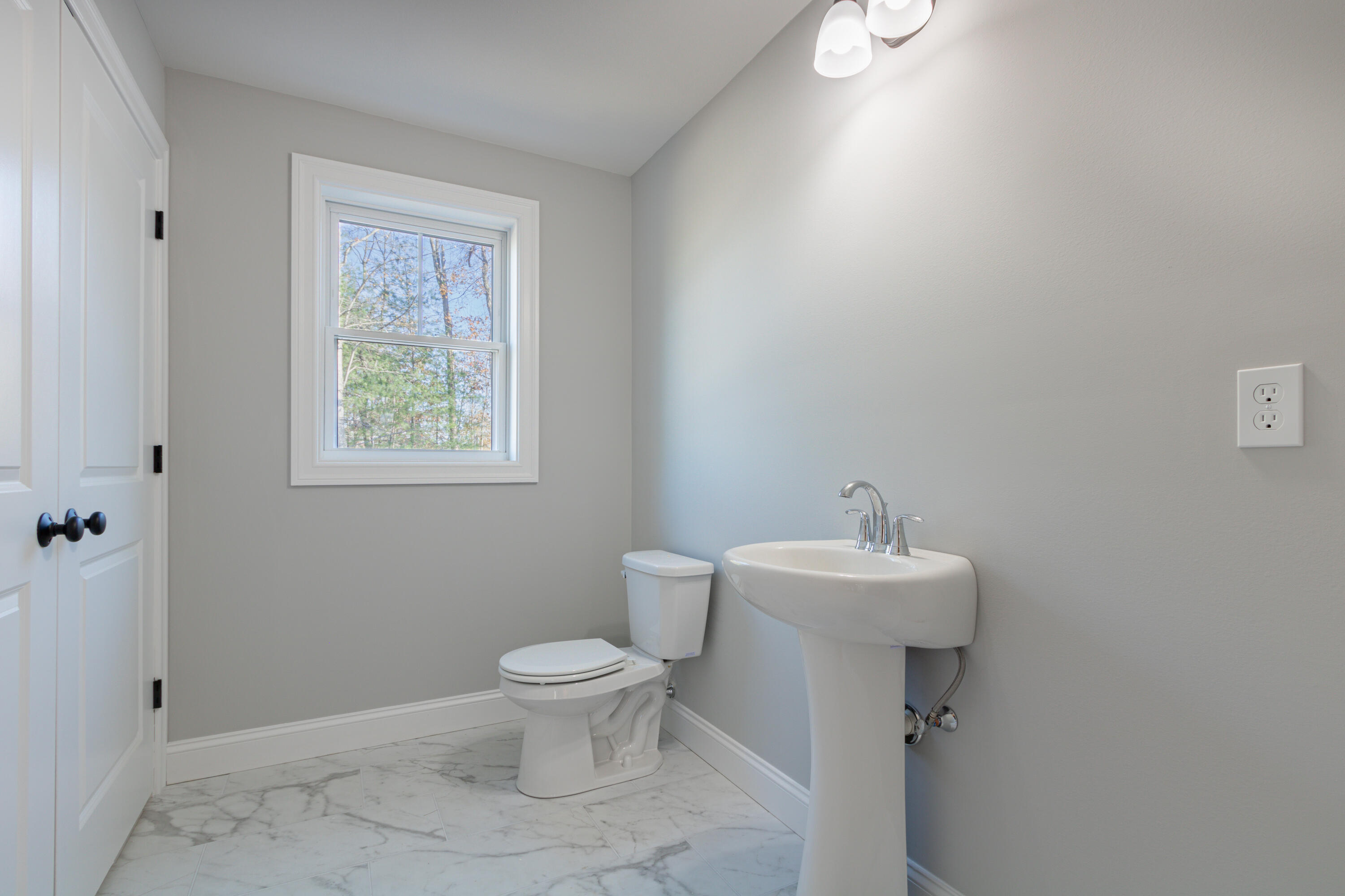 16 Ridge Terrace Drive Casco, ME 04015 - Photo 9 of 32 1st Flr Bathoom-1