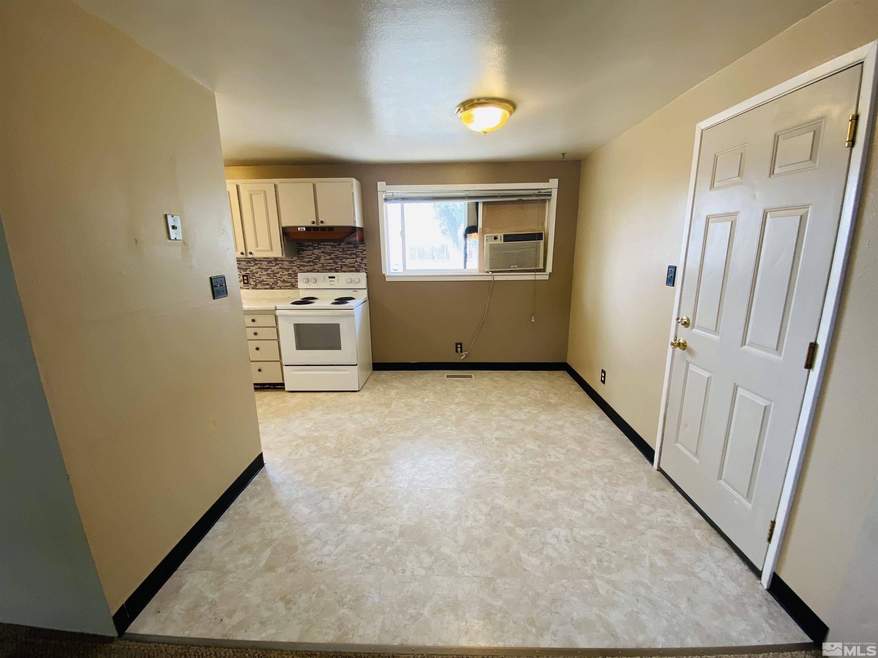 350 Curry Drive Fernley, NV 89408 - Photo 28 of 35 Photo 28