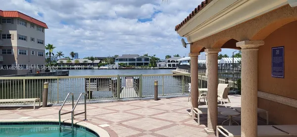 $4,800 | 2069 South Ocean Drive, Unit TH12, Hallandale Beach, FL 33009