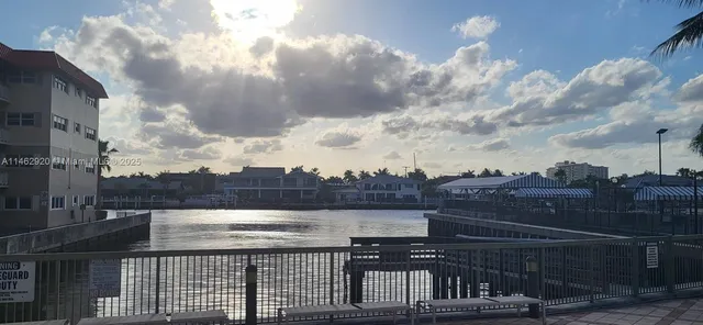 $4,500 | 2069 South Ocean Drive, Unit TH12, Hallandale Beach, FL 33009