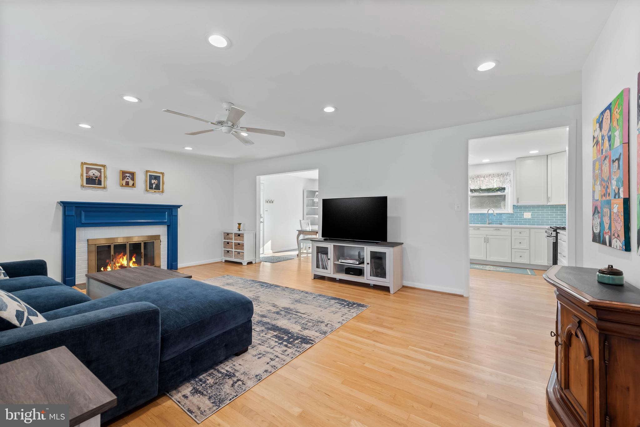 419 Wake Robin Drive Cockeysville, MD 21030 - Photo 3 of 20 a living room with furniture and a flat screen tv