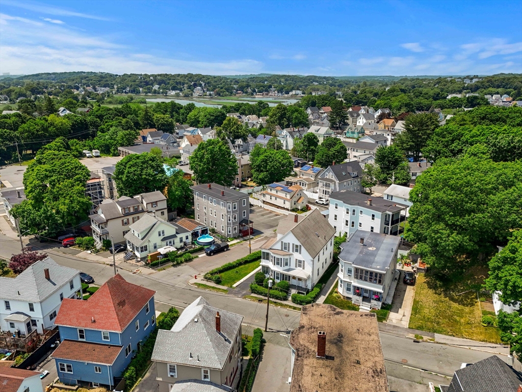 18 Raddin Grove Avenue Lynn, MA 01905 - Photo 3 of 42