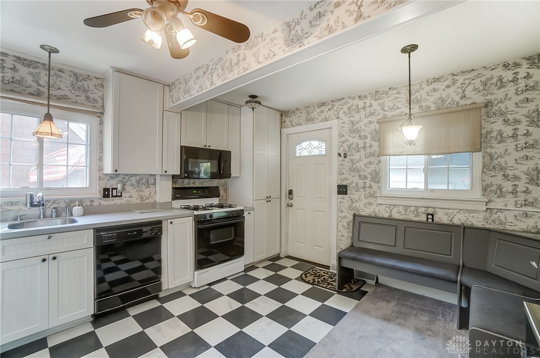 1827 Walnut Terrace Springfield, OH 45504 - Photo 10 of 30 Gallery Image 10