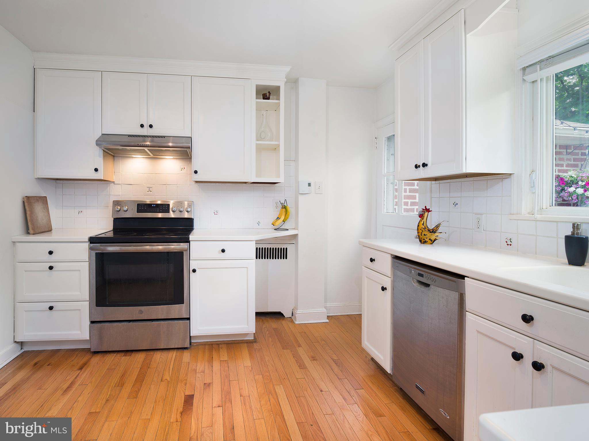 607 Greythorne Road Wynnewood, PA 19096 - Photo 10 of 26 Kitchen