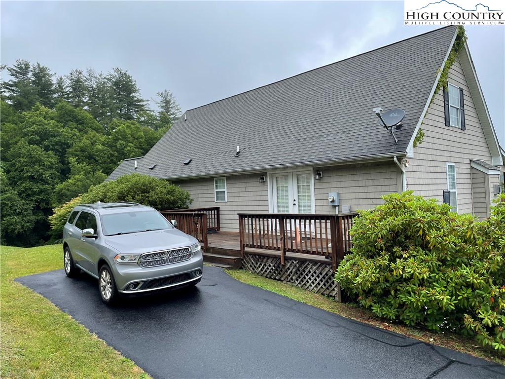 298 Russelton Road Boone, NC 28607 - Photo 2 of 28 a view of a roof deck